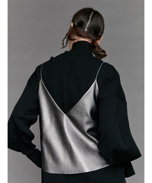 UN3D.（アンスリード）の「W TUCK SLEEVE TOP / ダブルタックスリーブトップ（ニット/セーター・レディース・ブラック/グリーン/ブルー/グレー・38/36）」の9枚目の写真