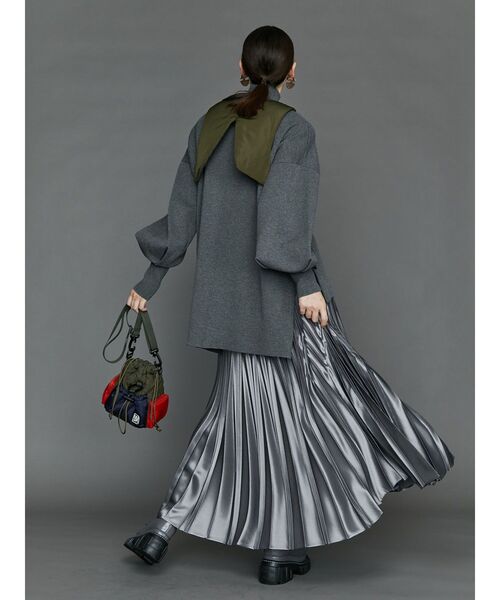 UN3D.（アンスリード）の「W TUCK SLEEVE TOP / ダブルタックスリーブトップ（ニット/セーター・レディース・ブラック/グリーン/ブルー/グレー・38/36）」の18枚目の写真