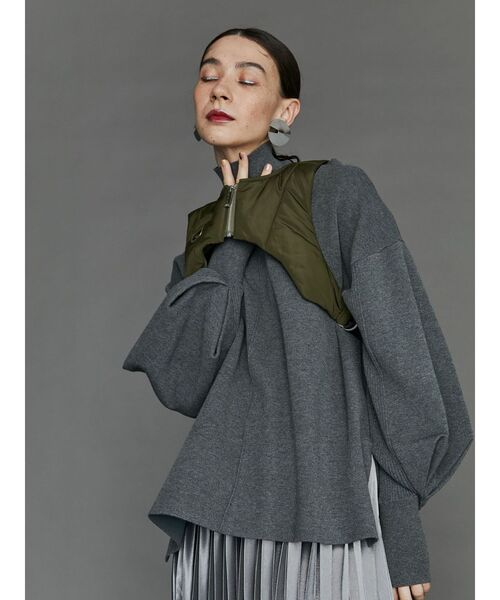 UN3D.（アンスリード）の「W TUCK SLEEVE TOP / ダブルタックスリーブトップ（ニット/セーター・レディース・ブラック/グリーン/ブルー/グレー・38/36）」の2枚目の写真