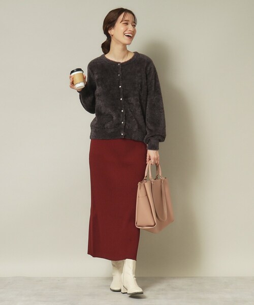 ITS'DEMO(イッツデモ)の「◆【手洗い可】フェザーヤーンクルーカーディガン(カーディガン/ボレロ・レディース・オフホワイト/チャコールグレー/ピンク/ベージュ・00)」の11枚目の写真