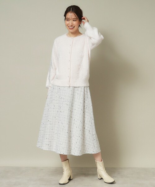 ITS'DEMO(イッツデモ)の「◆【手洗い可】フェザーヤーンクルーカーディガン(カーディガン/ボレロ・レディース・オフホワイト/チャコールグレー/ピンク/ベージュ・00)」の18枚目の写真