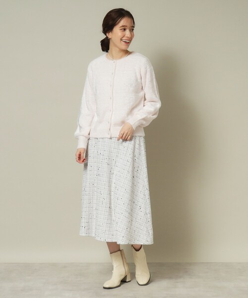 ITS'DEMO(イッツデモ)の「◆【手洗い可】フェザーヤーンクルーカーディガン(カーディガン/ボレロ・レディース・オフホワイト/チャコールグレー/ピンク/ベージュ・00)」の19枚目の写真