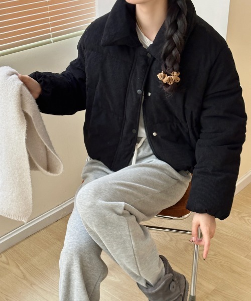 by muni:r（バイ ムニール）の「コーデュロイボタンダウンジャケット（ダウンジャケット/コート・レディース・ブラック/クリーム/ホワイト・FREE）」の12枚目の写真