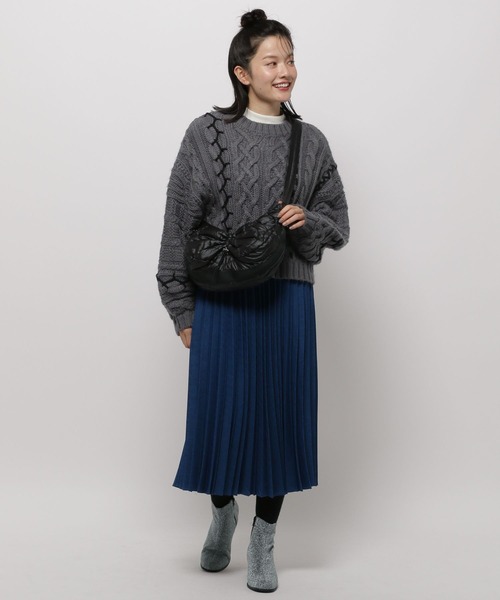 niko and...(ニコアンド)の「ケーブルステッチニットプルオーバー(ニット/セーター・レディース・ライトグリーン/アイボリー/ブラック/グレー・MEDIUM/LARGE)」の18枚目の写真