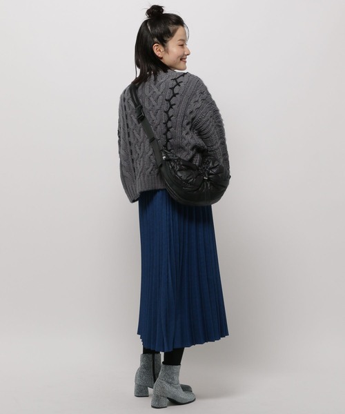 niko and...(ニコアンド)の「ケーブルステッチニットプルオーバー(ニット/セーター・レディース・ライトグリーン/アイボリー/ブラック/グレー・MEDIUM/LARGE)」の19枚目の写真