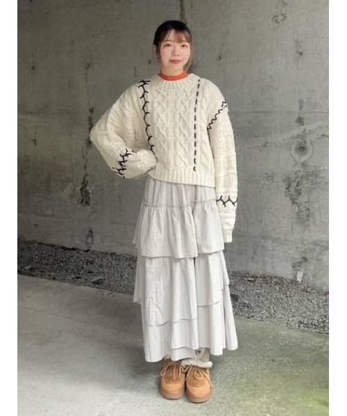 niko and...(ニコアンド)の「ケーブルステッチニットプルオーバー(ニット/セーター・レディース・ライトグリーン/アイボリー/ブラック/グレー・MEDIUM/LARGE)」の10枚目の写真