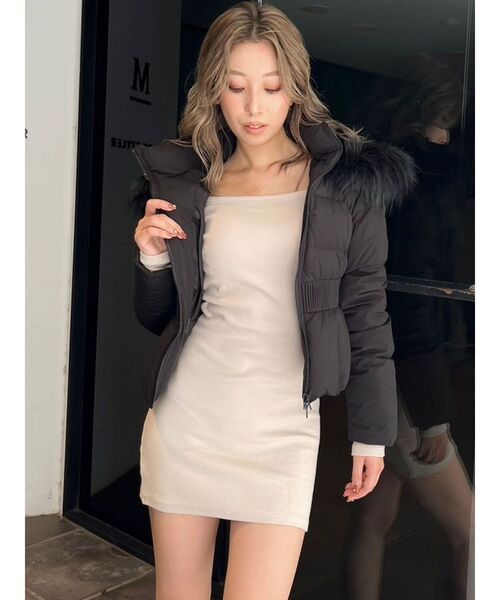 GYDA(ジェイダ)の「GYGYベルト付きショートダウンコート(ダウンジャケット/コート・レディース・ブラック・FREE)」の3枚目の写真