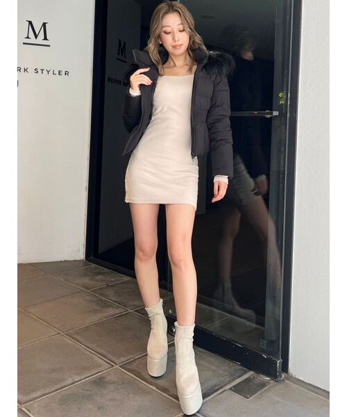 GYDA(ジェイダ)の「GYGYベルト付きショートダウンコート(ダウンジャケット/コート・レディース・ブラック・FREE)」の6枚目の写真