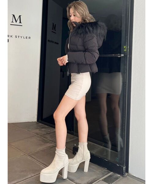 GYDA(ジェイダ)の「GYGYベルト付きショートダウンコート(ダウンジャケット/コート・レディース・ブラック・FREE)」の7枚目の写真