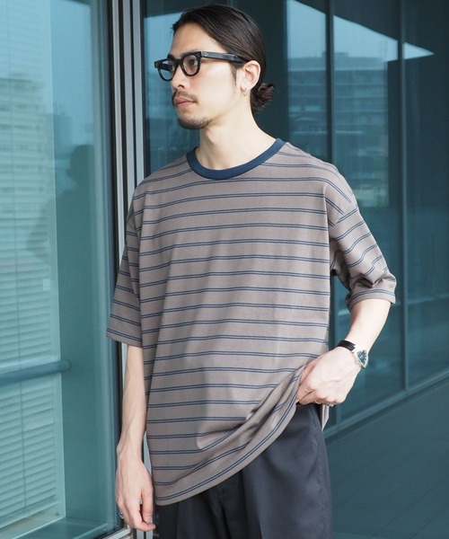 B:MING by BEAMS(ビーミングバイビームス)の「抗菌防臭 ボーダー クルーネック T シャツ(Tシャツ/カットソー・メンズ・ネイビー/チャコールグレー・S/M/L/XL)」の2枚目の写真