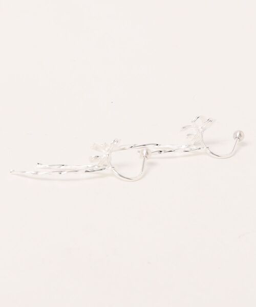 Burner(バーナー)の「【OKUOKU 0909】ロング リボンモチーフ ピアス 両耳用 oku-pierce-762792183836-7 Nn【RBTS】(ピアス(両耳用)・レディース・シルバー・FREE)」の2枚目の写真