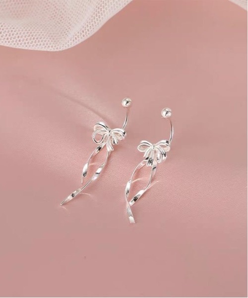 Burner(バーナー)の「【OKUOKU 0909】ロング リボンモチーフ ピアス 両耳用 oku-pierce-762792183836-7 Nn【RBTS】(ピアス(両耳用)・レディース・シルバー・FREE)」の4枚目の写真