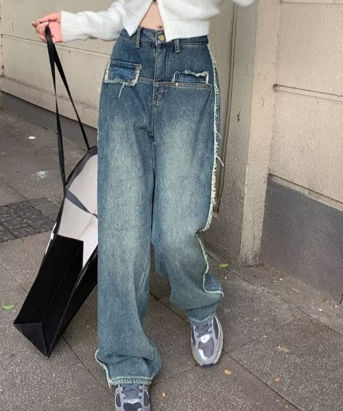 レトロウォッシュワイドレッグストレートデニム（デニムパンツ