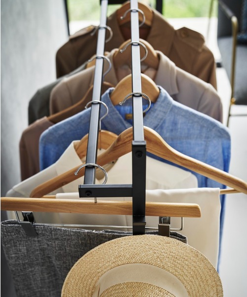 BIRTHDAY BAR（バースデイバー）の「tower 収納力アップハンガーラック 2段（収納グッズ・レディース・ホワイト/ブラック・フリー）」の20枚目の写真