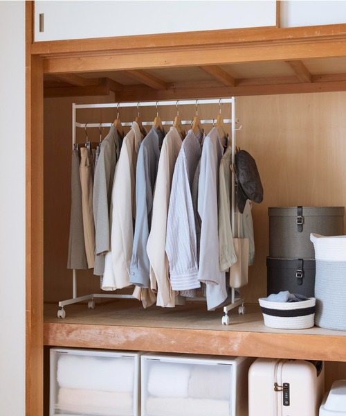 BIRTHDAY BAR（バースデイバー）の「tower 収納力アップハンガーラック 2段（収納グッズ・レディース・ホワイト/ブラック・フリー）」の8枚目の写真