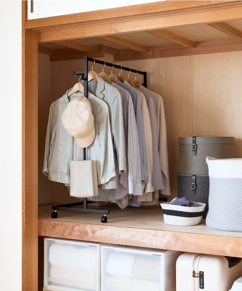 BIRTHDAY BAR（バースデイバー）の「tower 収納力アップハンガーラック 2段（収納グッズ・レディース・ホワイト/ブラック・フリー）」の22枚目の写真