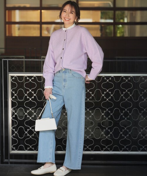 ANY SIS（エニィスィス）の「【美Denimシリーズ】セミカーブワイド デニム（デニムパンツ・レディース・ダルブルー系/ホワイト系/スカイブルー系・3/2/1）」の4枚目の写真