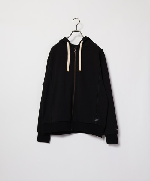 MMMM（エムエムエムエム）の「MMMM/レジエントポンチ ＺＩＰアップパーカー（パーカー・メンズ・ブラック/ホワイト・LARGE/MEDIUM）」の2枚目の写真