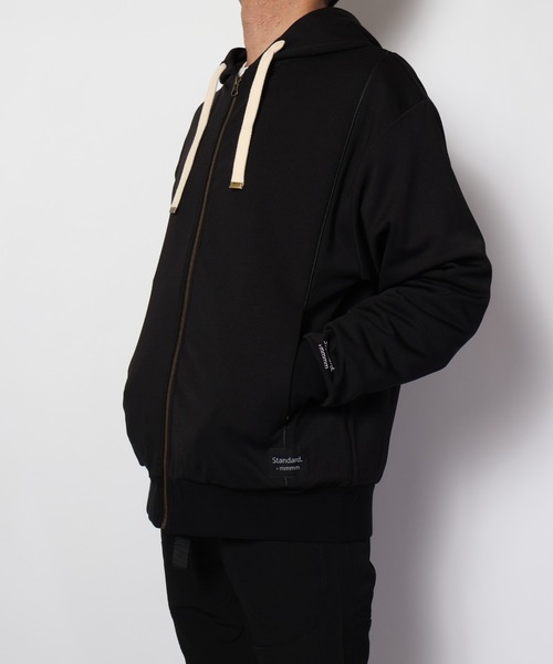 MMMM（エムエムエムエム）の「MMMM/レジエントポンチ ＺＩＰアップパーカー（パーカー・メンズ・ブラック/ホワイト・LARGE/MEDIUM）」の18枚目の写真