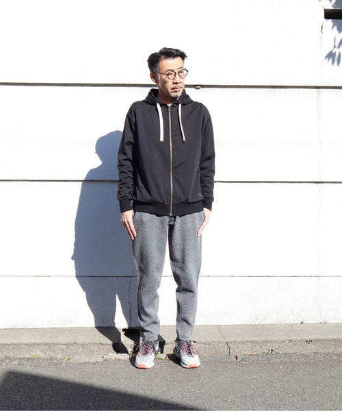 MMMM（エムエムエムエム）の「MMMM/レジエントポンチ ＺＩＰアップパーカー（パーカー・メンズ・ブラック/ホワイト・LARGE/MEDIUM）」の19枚目の写真