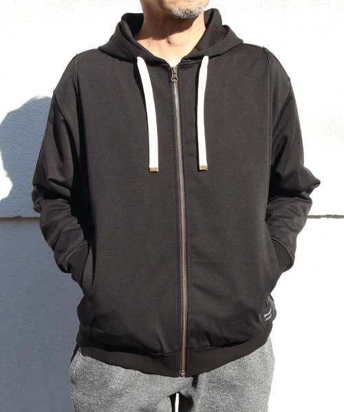 MMMM（エムエムエムエム）の「MMMM/レジエントポンチ ＺＩＰアップパーカー（パーカー・メンズ・ブラック/ホワイト・LARGE/MEDIUM）」の20枚目の写真