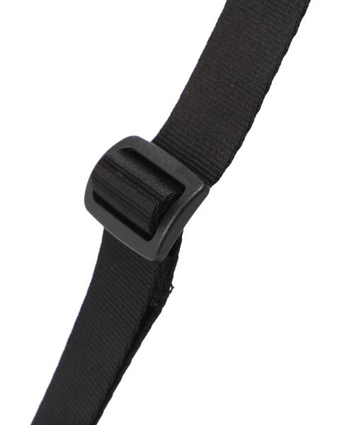 THE NORTH FACE(ザノースフェイス)の「THE NORTH FACE/ザ・ノース・フェイス Pyrenees Shoulder L ピレネーショルダーL NM82508(ショルダーバッグ・メンズ・ブラック/グレー・FREE)」の12枚目の写真