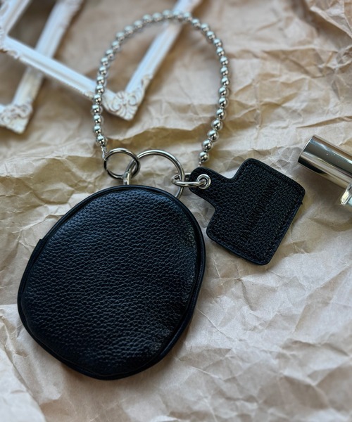 NOLITA LABORATORY（ノリータラボラトリー）の「【 NOLITA / ノリータ 】組み合わせ自由自在 ハート チャーム ブラック フェイクレザー バックル キーチェーン キーホルダー アクセサリー バッグチャーム シボ加工／フェイクレザー／バッグチャーム／ミニポーチ（チャーム・レディース・ブラック/パープル/ピンク・FREE）」の6枚目の写真