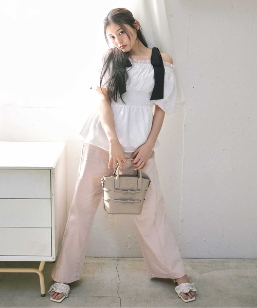 JILL by JILL STUART(ジルバイジルスチュアート)の「◇BowリンクJトートバッグ(ショルダーバッグ・レディース・ブラック/ベージュ・FREE)」の19枚目の写真