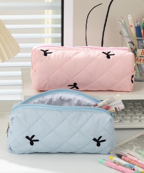 VIBGYOR(ヴィブジョー)の「Liaa/リボン柄 ペンケース ポーチ A18562(ポーチ・レディース・ブルー/ブラック/ピンク/ホワイト・FREE)」の9枚目の写真