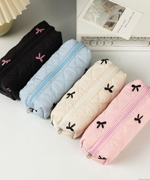 VIBGYOR(ヴィブジョー)の「Liaa/リボン柄 ペンケース ポーチ A18562(ポーチ・レディース・ブルー/ブラック/ピンク/ホワイト・FREE)」の7枚目の写真