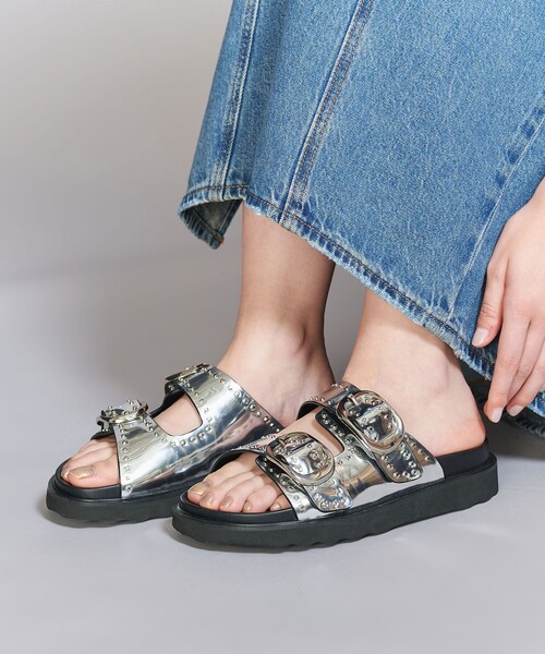MOHI＞ミラー スタッズ サンダル