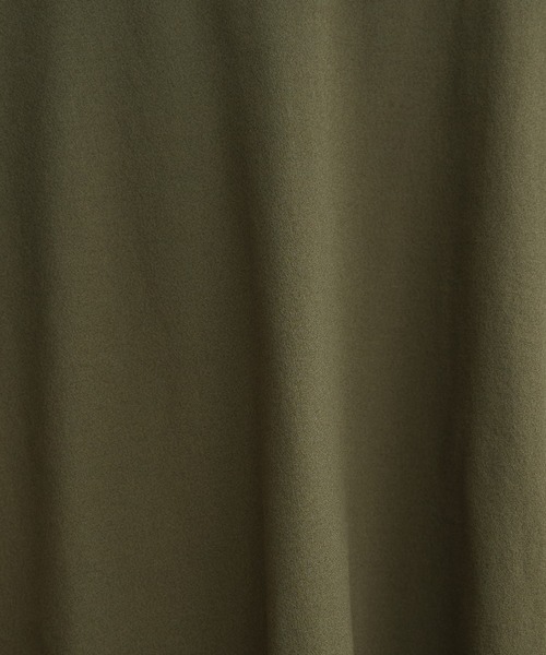 ikka（イッカ）の「【雑誌InRed5月号掲載】梨地ジョーゼットドルマンプルオーバー【親子コーデ】（Tシャツ/カットソー・レディース・オフホワイト/ブラック/ライトグレー/ブルー/オレンジ/オリーブ・L/M/S）」の22枚目の写真