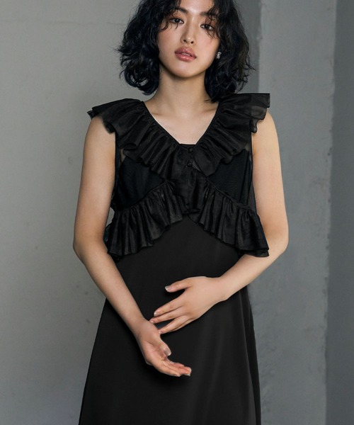 girl(ガール)の「チュールフリルベスト キャミソールロングワンピース セット 結婚式 ワンピース パーティードレス オケージョンドレス お呼ばれ 二次会 成人式 同窓会 謝恩会(ドレス・レディース・グレー/グレイッシュベージュ/ブラック・FREE)」の1枚目の写真