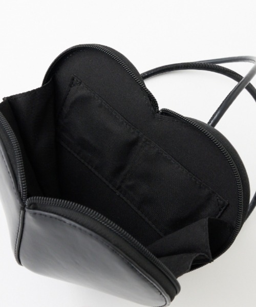 CIAOPANIC TYPY（チャオパニックティピー）の「【KIDS】ハート型BAG（ボディバッグ/ウエストポーチ・キッズ・ブラック/サックスブルー/ピンク・ONE SIZE）」の22枚目の写真