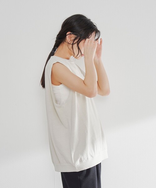 STAR&STRIPE(スターアンドストライプ)の「STAR&STRIPE(スターアンドストライプ)クルーネック ベスト(Tシャツ/カットソー・レディース・ダークグレー/ナチュラル・FREE)」の11枚目の写真