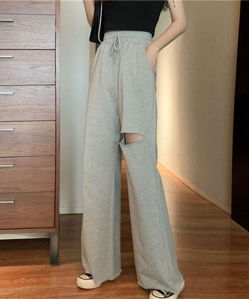 SallyLunn（サリーラン）の「ダメージ スウェットイージーパンツ（その他パンツ・レディース・グレー/ブラック・MEDIUM/LARGE）」の6枚目の写真