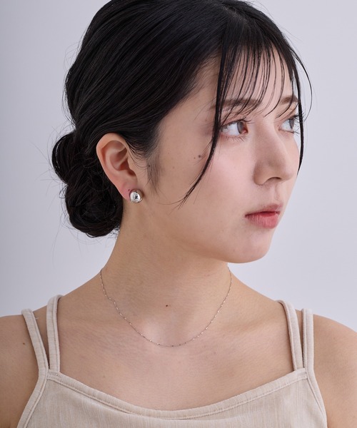 CALIN　STANDARD（カリンスタンダード）の「◆金属アレルギー対応◆◆made in japan◆【痛くない】【落ちにくい】【片手で簡単】ボール　マグネットイヤリング（イヤリング・レディース・ゴールド/シルバー・FREE）」の3枚目の写真