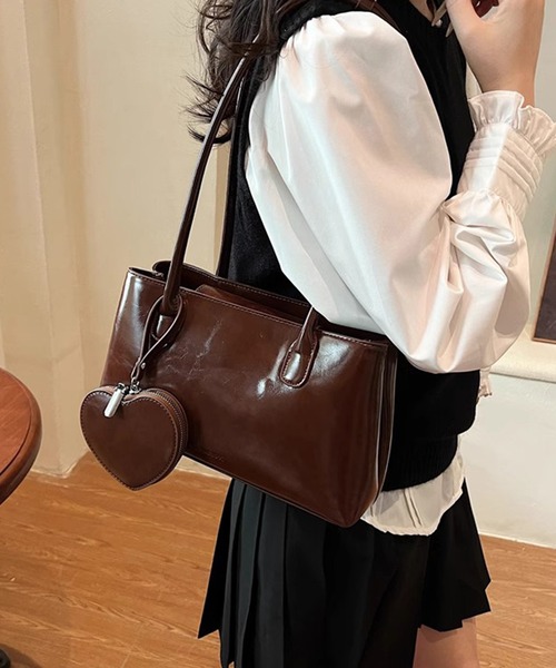Dita Muaj.(ディータムアージュ)の「ハートポーチ付きヴィンテージハンドバッグ(ハンドバッグ・レディース・レッド/ブラウン/ブラック・FREE)」の5枚目の写真