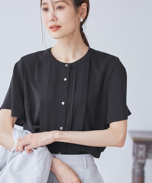 ROPE' PICNIC(ロペピクニック)の「多機能ランダムタックハーフスリーブブラウス / 通勤にも(シャツ/ブラウス・レディース・ライトグリーン/オレンジ/ブラック/オフホワイト・36/38)」の3枚目の写真