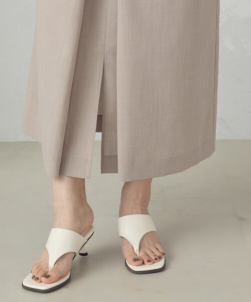 COMME CA ISM（コムサイズム）の「【セットアップ対応】ベルテッドタックスカート（スカート・レディース・チャコール/ベージュ・MEDIUM/LARGE）」の17枚目の写真