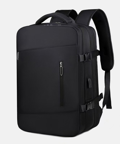 CALIFORNIA OUTFITTERS(カリフォルニア アウトフィッターズ)の「3C21 USB充電ポート付き グライドバックパック(バックパック/リュック・メンズ・ブラック・ONESIZE)」の4枚目の写真
