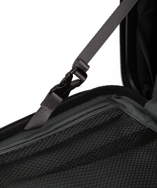 ACE(エース)の「スーツケース RIMINI リミニ シーロ 機内持込 コインロッカー 1-2泊 21-25L 2.7kg フロントポケット エキスパンダブル 06841(スーツケース/キャリーバッグ・メンズ・シルバー/ピンク/ブラック・FREE)」の15枚目の写真