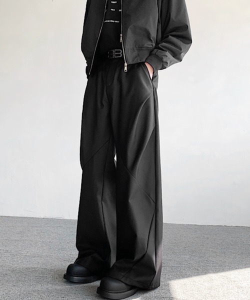 CERCA（チェルカ）の「【NOWLE】ルーズシルエット ハイウエスト フレアパンツ（スラックス・メンズ・アッシュブラウン・MEDIUM/LARGE/SMALL/X-LARGE）」の15枚目の写真