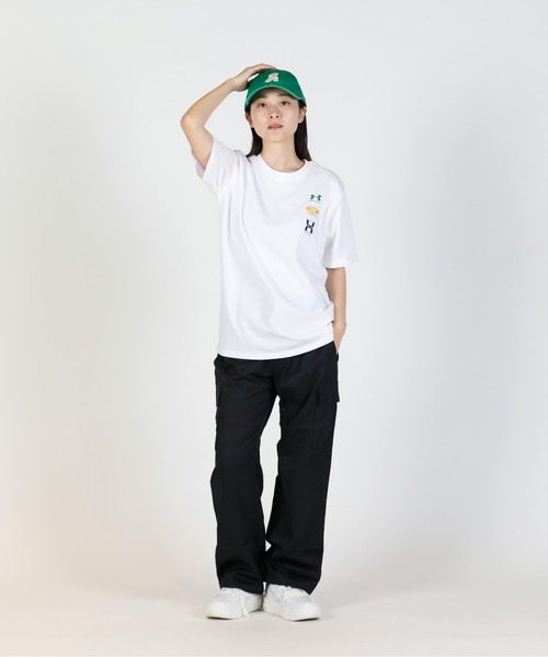 UNDER ARMOUR(アンダーアーマー)の「UAヘビーウエイト エボリューション ロゴ ショートスリーブ Tシャツ(ライフスタイル/メンズ)(Tシャツ/カットソー・メンズ・ホワイト・M/5XL/L/S/2XL/3XL/XL/4XL)」の11枚目の写真