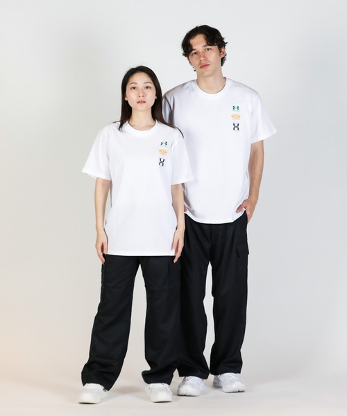 UNDER ARMOUR(アンダーアーマー)の「UAヘビーウエイト エボリューション ロゴ ショートスリーブ Tシャツ(ライフスタイル/メンズ)(Tシャツ/カットソー・メンズ・ホワイト・M/5XL/L/S/2XL/3XL/XL/4XL)」の7枚目の写真