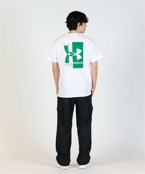 UNDER ARMOUR(アンダーアーマー)の「UAヘビーウエイト エボリューション ロゴ ショートスリーブ Tシャツ(ライフスタイル/メンズ)(Tシャツ/カットソー・メンズ・ホワイト・M/5XL/L/S/2XL/3XL/XL/4XL)」の14枚目の写真