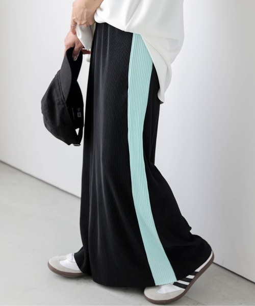 【Off-White】 プリーツスカート 新品】TSURU by MARIKO OIKAWA プリーツ ホワイト36