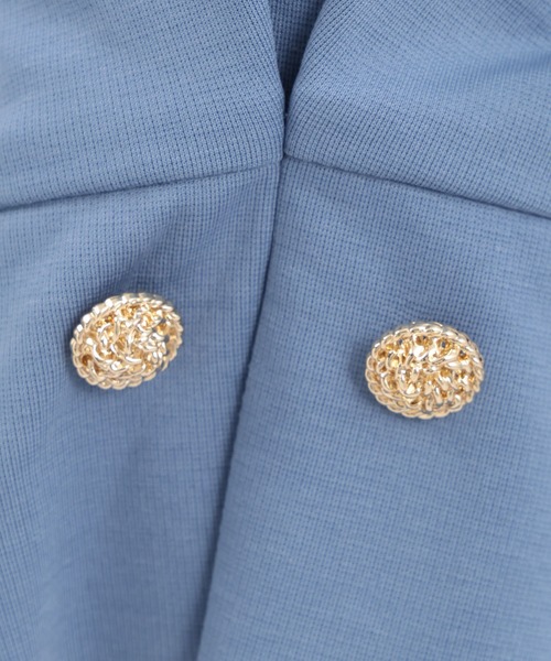 Andemiu(アンデミュウ)の「ソデボタンカットTシャツ451396(Tシャツ/カットソー・レディース・ブラック/チャコールグレー/ライム/オフホワイト/ブルー・FREE)」の7枚目の写真