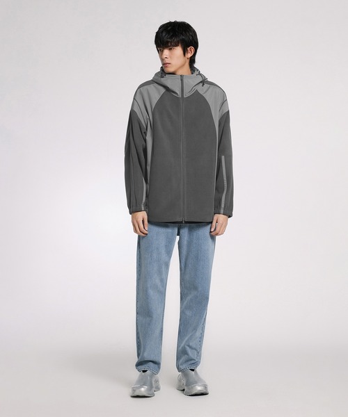 JNBY（ジェーエヌビーワイ）の「Contrast Active Fleece Jacket /フリースジャケット（その他アウター・メンズ・ライトグレー/グレー・44/46）」の17枚目の写真