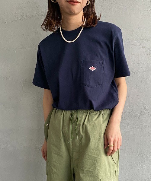 DANTON（ダントン）の「[DANTON/ダントン] ワンポイントロゴ ポケットTシャツ（Tシャツ/カットソー・レディース・ネイビー/グレイッシュベージュ/ホワイト/ライトグレー/チャコールグレー・S/M/XS）」の5枚目の写真